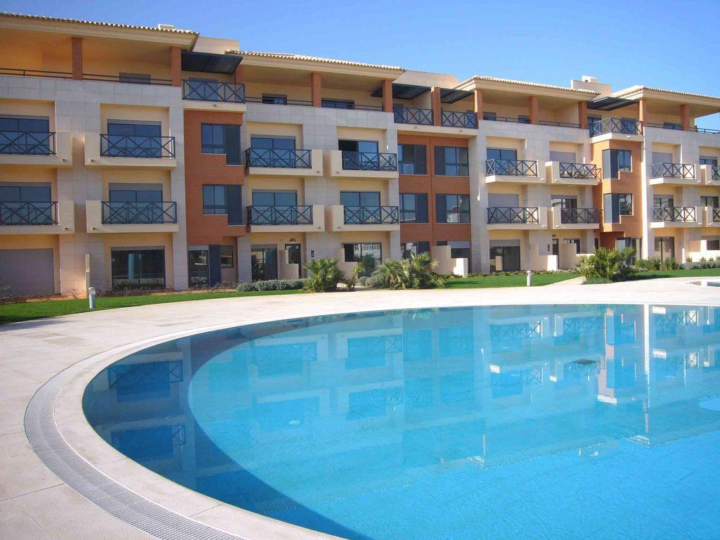 Apartamento Corcovada - By Bedzy Lägenhet Albufeira Exteriör bild